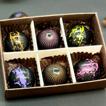 Load image into Gallery viewer, Halloween Chocolate bags
