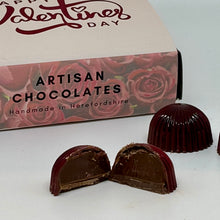 Load image into Gallery viewer, Valentine&#39;s Chocolate box
